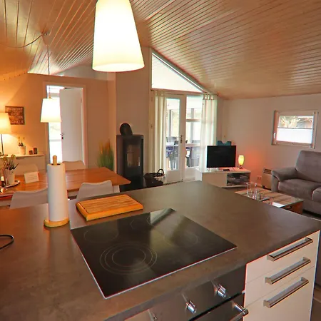 In Huenning An Der Treene Holiday home Silberstedt